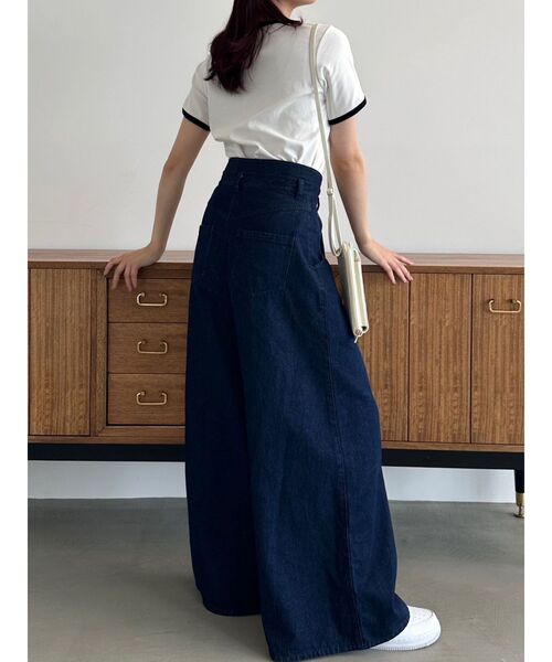 dazzlin（ダズリン）の「スクエアロゴTシャツ（Tシャツ/カットソー・レディース・ピンク/ブラック/オフホワイト・FREE）」の15枚目の写真