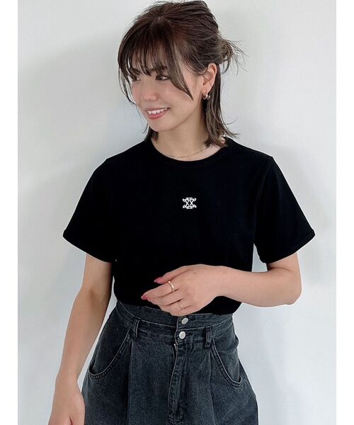 dazzlin（ダズリン）の「スクエアロゴTシャツ（Tシャツ/カットソー・レディース・ピンク/ブラック/オフホワイト・FREE）」の17枚目の写真