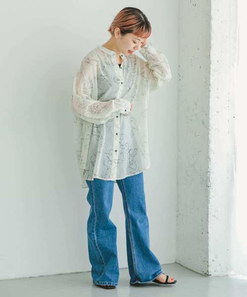 ITEMS URBANRESEARCH（アイテムズ アーバンリサーチ）の「シアーヨウリュウバンドカラーシャツ（シャツ/ブラウス・レディース・ネイビー/ラベンダー/その他1・FREE）」の5枚目の写真