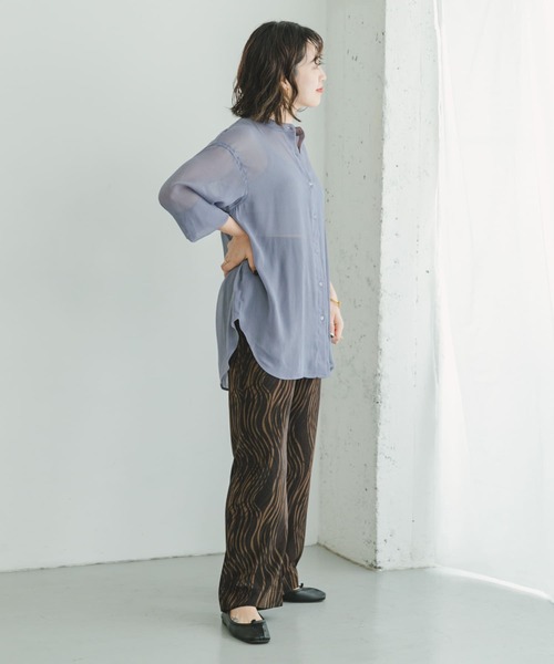 ITEMS URBANRESEARCH（アイテムズ アーバンリサーチ）の「シアーヨウリュウバンドカラーシャツ（シャツ/ブラウス・レディース・ネイビー/ラベンダー/その他1・FREE）」の10枚目の写真