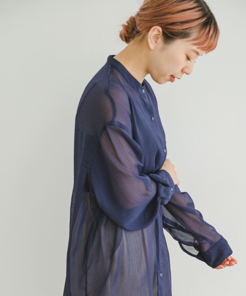 ITEMS URBANRESEARCH（アイテムズ アーバンリサーチ）の「シアーヨウリュウバンドカラーシャツ（シャツ/ブラウス・レディース・ネイビー/ラベンダー/その他1・FREE）」の13枚目の写真