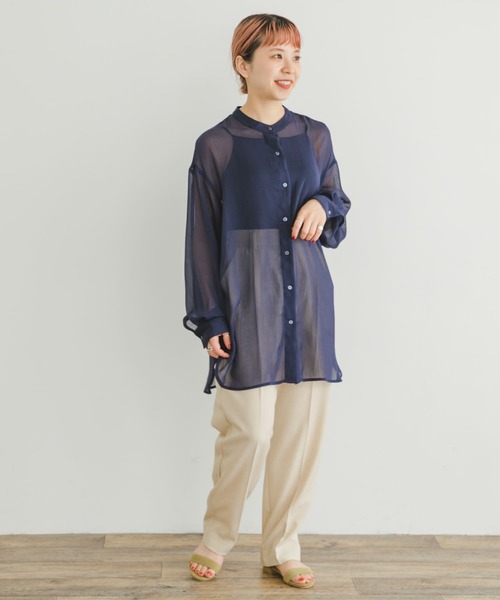 ITEMS URBANRESEARCH（アイテムズ アーバンリサーチ）の「シアーヨウリュウバンドカラーシャツ（シャツ/ブラウス・レディース・ネイビー/ラベンダー/その他1・FREE）」の14枚目の写真