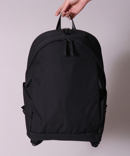 anello(アネロ)の「(LF)【anello】7ポケット デイパック(バックパック/リュック・レディース・ネイビー/ライトベージュ/ブラック・ONE SIZE)」の13枚目の写真
