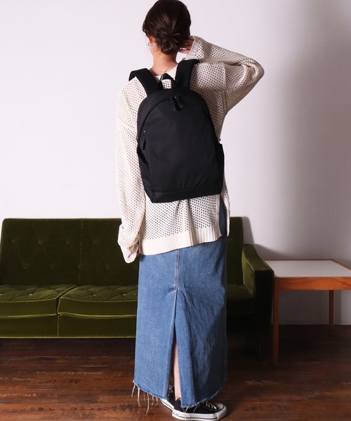 anello(アネロ)の「(LF)【anello】7ポケット デイパック(バックパック/リュック・レディース・ネイビー/ライトベージュ/ブラック・ONE SIZE)」の19枚目の写真