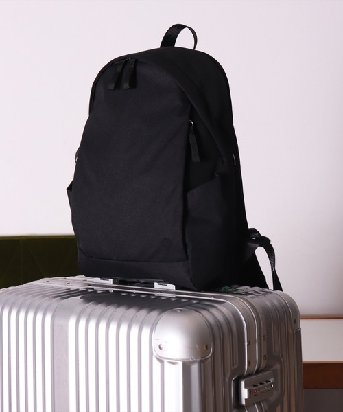 anello(アネロ)の「(LF)【anello】7ポケット デイパック(バックパック/リュック・レディース・ネイビー/ライトベージュ/ブラック・ONE SIZE)」の21枚目の写真