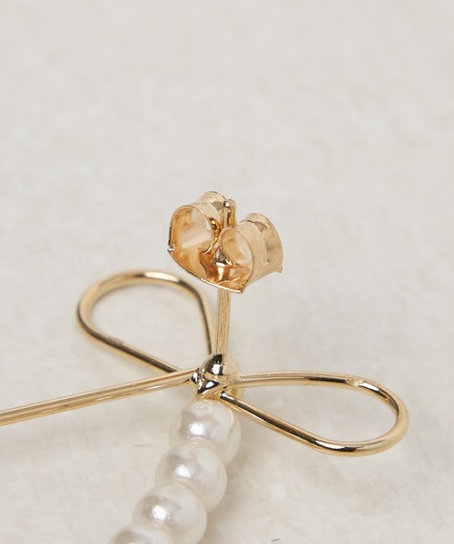 Chico(チコ)の「リボンパールピアス(ピアス(両耳用)・レディース・シルバー/ゴールド・FREE)」の7枚目の写真