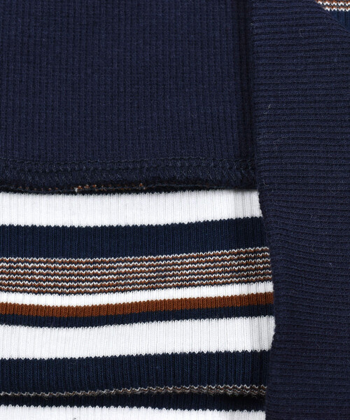 BeBe（ベベ）の「【お揃い】リブマルチボーダーTシャツ(90~150cm)（Tシャツ/カットソー・キッズ・ネイビー・140cm/150cm/130cm/110cm/90cm/100cm/120cm）」の2枚目の写真