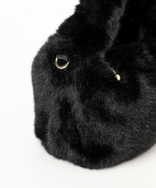 Andemiu（アンデミュウ）の「フェイクファーミニバッグ980205（トートバッグ・レディース・ベージュ/カーキ/ブラック・FREE）」の21枚目の写真