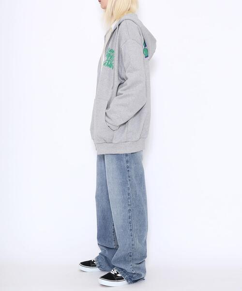 EXIEEE（イグジー）の「EXIEEE/ロゴZIPパーカー（パーカー・レディース・杢グレー/ブラウン/ブラック・SMALL/MEDIUM/LARGE）」の18枚目の写真