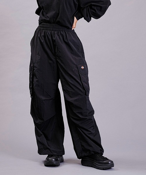 Dickies（ディッキーズ）の「【ムラサキスポーツ別注】Dickies/ディッキーズ イージーカーゴパンツ パラシュートパンツ ナイロンワイドパンツ 80232800（カーゴパンツ・レディース・ベージュ/ブラック/グレー・M/L）」の9枚目の写真