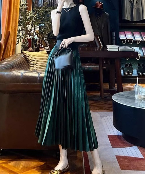 ｔｏｌｅｎｅ（トレネ）の「ベロアプリーツロングスカート（スカート・レディース・グリーン/ブラック・FREE）」の7枚目の写真