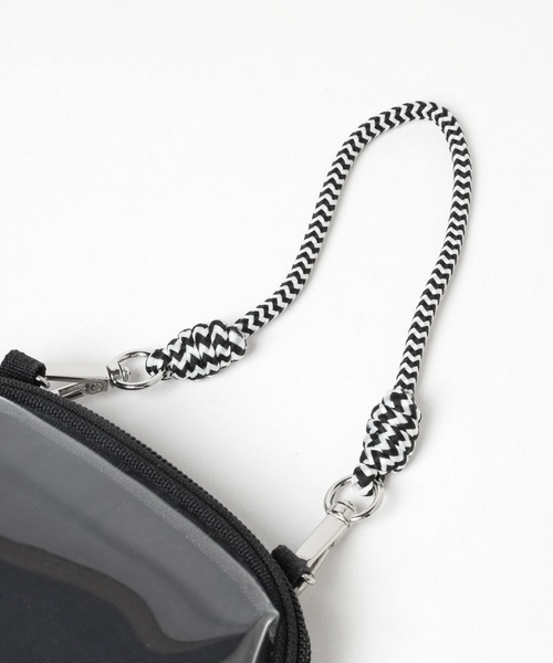 niko and...（ニコアンド）の「オリジナルマルチクリアショルダーバッグ（ショルダーバッグ・レディース・ホワイト/レッド/グリーン/パープル/ブルー/ブラック・0）」の13枚目の写真