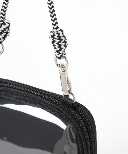 niko and...（ニコアンド）の「オリジナルマルチクリアショルダーバッグ（ショルダーバッグ・レディース・ホワイト/レッド/グリーン/パープル/ブルー/ブラック・0）」の14枚目の写真