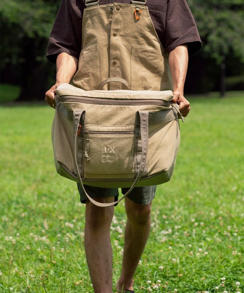 hobo（ホーボー）の「THE PX WILD THINGS × HOBO/PXワイルドシングス×ホーボ PLAY SOFT COOLER CONTAINER BAG COTTON CANVAS VINTAGE WASH コンテナバッグ（トートバッグ・メンズ・ブラック/ブラウン・FREE）」の11枚目の写真