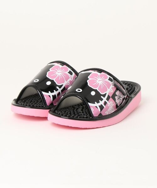 VIBGYOR（ヴィブジョー）の「【Sanrio】サンリオハイビスカスハロキティヘルシーサンダル(MA)（サンダル・レディース・ブラック×ゴールド/ブラック×ピンク/サックスブルー/ピンク・M/L）」の3枚目の写真