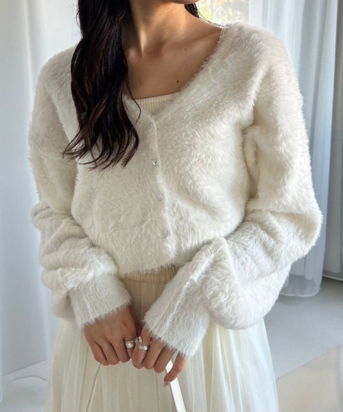 OLIVE des OLIVE（オリーブデオリーブ）の「ハートボタンフェザーカーデ　1041050020（カーディガン/ボレロ・レディース・オフホワイト/チャコールグレー/グレイッシュベージュ/ミント・FREE）」の8枚目の写真