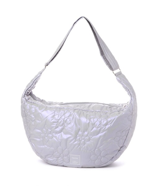 tiny tiny（ティニーティニー）の「モチーフキルトショルダーバッグ[tiny tiny(ティニーティニー)]（ショルダーバッグ・レディース・グレー/アイボリー/チャコール/スモーク/ピンク/ホワイト系その他/ブルー系その他/シルバー/ブラック/ライトブルー/ブルー/チェック/レオパード・0）」の11枚目の写真