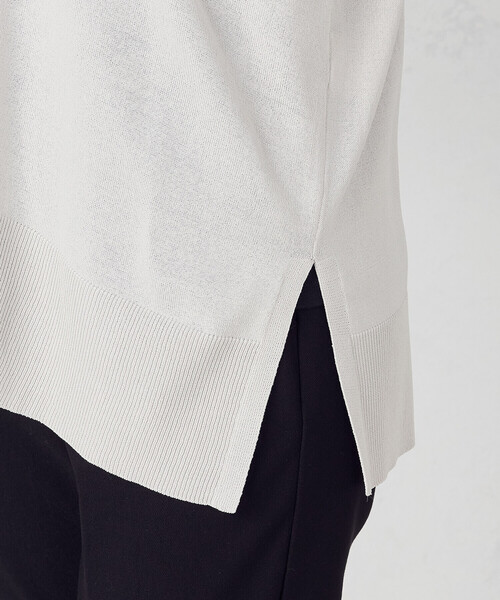 COMME CA ISM（コムサイズム）の「UVカット  ベーシック　ワイドＶネックカーディガン（カーディガン/ボレロ・レディース・ブラック/ライトグレー・FREE）」の17枚目の写真