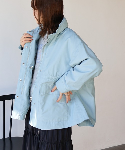 AMERICAN HOLIC（アメリカンホリック）の「撥水加工2WAYマウンテンパーカー（マウンテンパーカー・レディース・アイボリー/ライトベージュ/サックスブルー/ネイビー・M/L）」の16枚目の写真