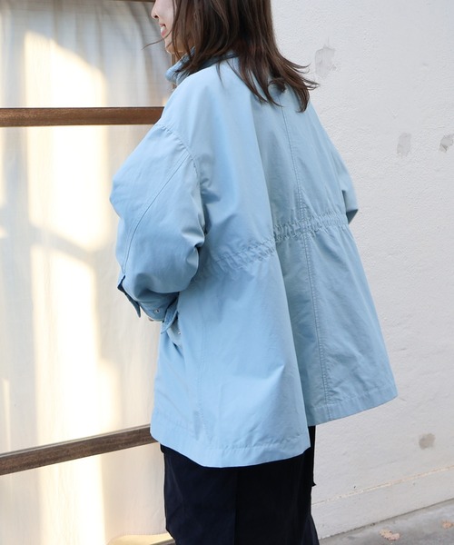 AMERICAN HOLIC（アメリカンホリック）の「撥水加工2WAYマウンテンパーカー（マウンテンパーカー・レディース・アイボリー/ライトベージュ/サックスブルー/ネイビー・M/L）」の14枚目の写真