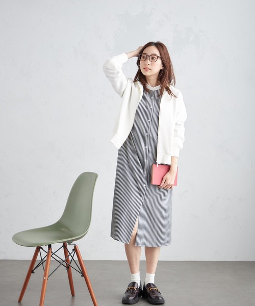 Petit Honfleur（プチオンフルール）の「ストライプロングシャツワンピース（シャツワンピース・レディース・ブラック/ブルー・9号/11号）」の16枚目の写真