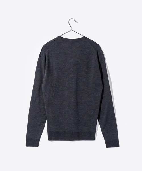 JOHN SMEDLEY（ジョンスメドレー）の「JOHN SMEDLEY PETWORTH V NECK CARDIGAN STANDARD FIT ジョンスメドレー ペットワース 30ゲージ エクストラファイン メリノウール Ｖ カーディガン（カーディガン/ボレロ・メンズ・ネイビー系/シルバー/ブラック/チャコールグレー・SMALL/MEDIUM）」の17枚目の写真