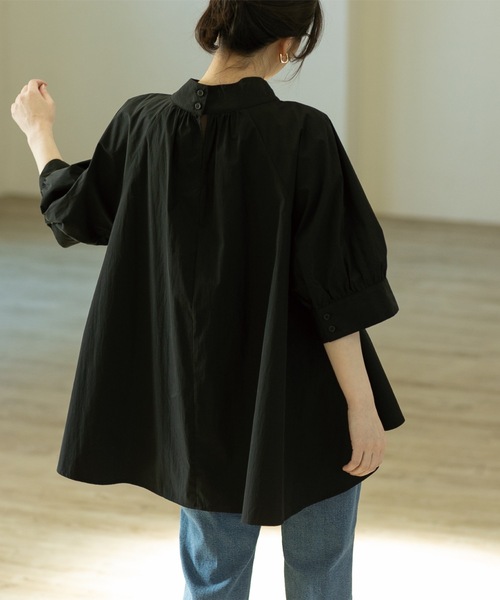 OPAQUE.CLIP（オペークドットクリップ）の「◆スタンドカラーチュニックフレアブラウス【洗濯機洗い可】（シャツ/ブラウス・レディース・ネイビー/ブラック/オフホワイト・00）」の21枚目の写真