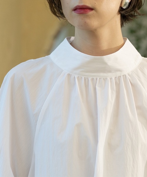 OPAQUE.CLIP（オペークドットクリップ）の「◆スタンドカラーチュニックフレアブラウス【洗濯機洗い可】（シャツ/ブラウス・レディース・ネイビー/ブラック/オフホワイト・00）」の11枚目の写真