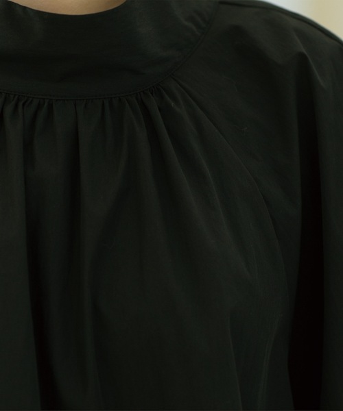 OPAQUE.CLIP（オペークドットクリップ）の「◆スタンドカラーチュニックフレアブラウス【洗濯機洗い可】（シャツ/ブラウス・レディース・ネイビー/ブラック/オフホワイト・00）」の6枚目の写真