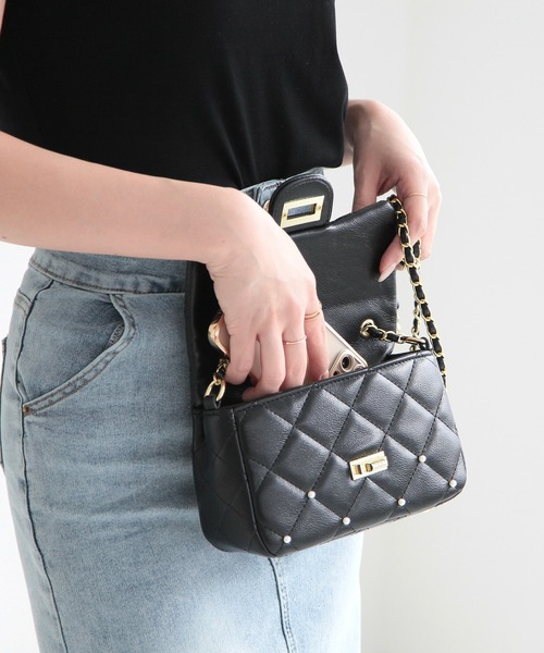 Julia Boutique（ジュリアブティック）の「パールキルティングミニバッグ/24102（ショルダーバッグ・レディース・ホワイト/ピンク/ブラック・ONE）」の17枚目の写真