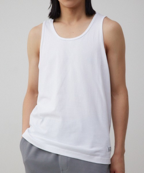 AZUL by moussy(アズールバイマウジー)の「ベーシックタンクトップ(タンクトップ・メンズ・ホワイト/ブラック・LARGE/MEDIUM)」の2枚目の写真