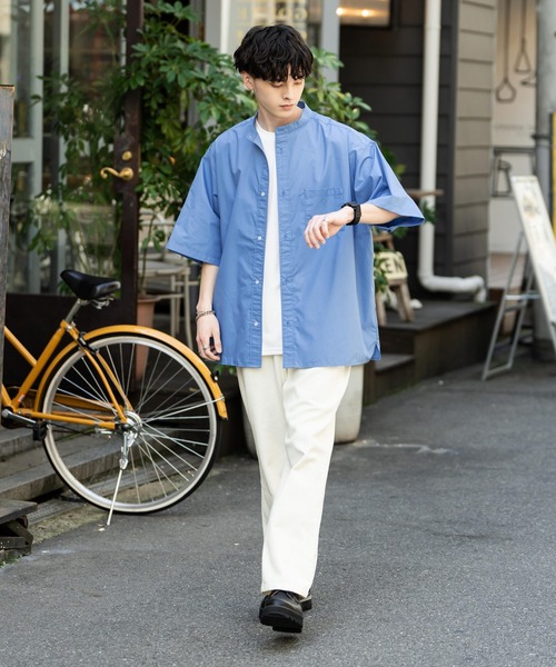 Rocky Monroe(ロッキーモンロー)の「オーバーサイズ 無地/チェック柄/ストライプ柄バンドカラー半袖シャツ(シャツ/ブラウス・メンズ・ホワイト/ライトブラック/ホワイト×ブルー/ホワイト×ブラック/ダークブルー/ブラック/サックスブルー/ブルー・XL/L/M)」の16枚目の写真