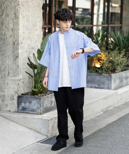 Rocky Monroe(ロッキーモンロー)の「オーバーサイズ 無地/チェック柄/ストライプ柄バンドカラー半袖シャツ(シャツ/ブラウス・メンズ・ホワイト/ライトブラック/ホワイト×ブルー/ホワイト×ブラック/ダークブルー/ブラック/サックスブルー/ブルー・XL/L/M)」の10枚目の写真