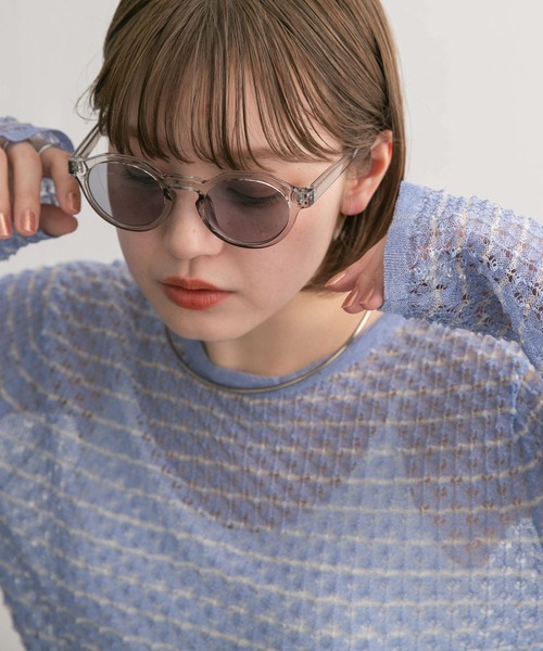 KBF（ケイビーエフ）の「ボストンフレームサングラス（メガネ・レディース・ブルー/クリア/グリーン・ONE）」の3枚目の写真