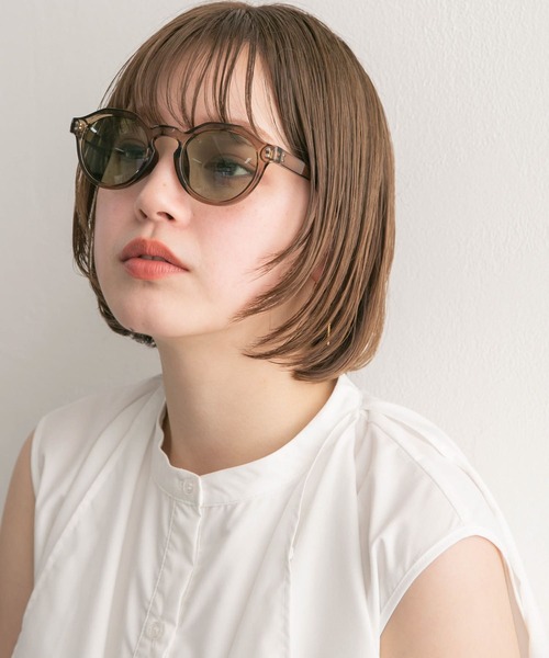 KBF（ケイビーエフ）の「ボストンフレームサングラス（メガネ・レディース・ブルー/クリア/グリーン・ONE）」の2枚目の写真