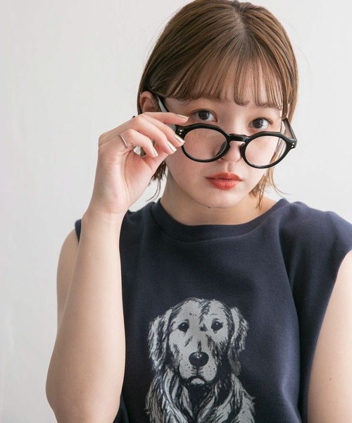 KBF（ケイビーエフ）の「ボストンフレームサングラス（メガネ・レディース・ブルー/クリア/グリーン・ONE）」の4枚目の写真