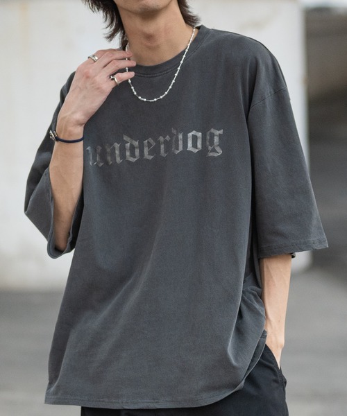 JOHN'S CLOSET(ジョンズクローゼット)の「【i】ピグメント加工 ヴィンテージプリント ビッグTシャツ(Tシャツ/カットソー・メンズ・ブラック系2/ブラック系7/ブラック系5/ブラウン系2/ブラウン系1/ブラウン系7/ブラック系3/ブラック系1/ブラウン系5/ブラウン系3/ブラウン系4/ブラウン系6/ブラウン系8/ブラウン系9/ブラック系/モカ/ブラック系8/ブラック系9/ブラウン系その他/ブラウン系/ブラック/ブラック系6/ブラック系4/ブラック系その他・X-LARGE/MEDIUM/LARGE)」の1枚目の写真