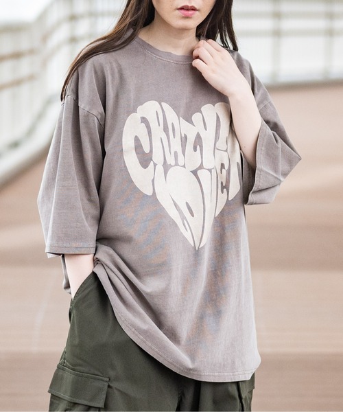 JOHN'S CLOSET(ジョンズクローゼット)の「【i】ピグメント加工 ヴィンテージプリント ビッグTシャツ(Tシャツ/カットソー・メンズ・ブラック系2/ブラック系7/ブラック系5/ブラウン系2/ブラウン系1/ブラウン系7/ブラック系3/ブラック系1/ブラウン系5/ブラウン系3/ブラウン系4/ブラウン系6/ブラウン系8/ブラウン系9/ブラック系/モカ/ブラック系8/ブラック系9/ブラウン系その他/ブラウン系/ブラック/ブラック系6/ブラック系4/ブラック系その他・X-LARGE/MEDIUM/LARGE)」の22枚目の写真