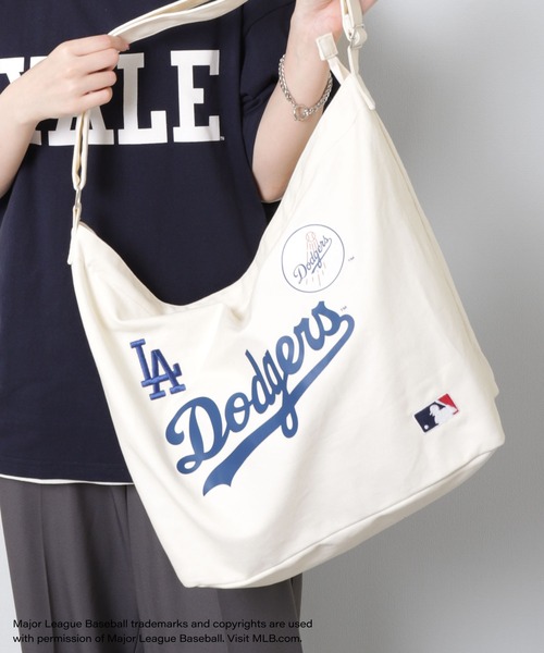 MLB（メジャーリーグベースボール）の「【MLB】 キャンバス ショルダーバッグ / ポストマンバッグ（ショルダーバッグ・メンズ・ブラック/オフホワイト/ネイビー・FREE）」の8枚目の写真