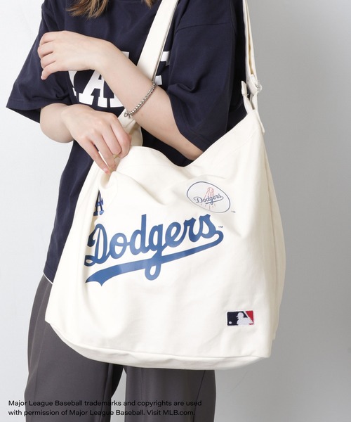 MLB（メジャーリーグベースボール）の「【MLB】 キャンバス ショルダーバッグ / ポストマンバッグ（ショルダーバッグ・メンズ・ブラック/オフホワイト/ネイビー・FREE）」の10枚目の写真