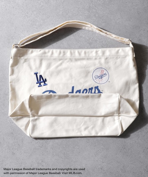 MLB（メジャーリーグベースボール）の「【MLB】 キャンバス ショルダーバッグ / ポストマンバッグ（ショルダーバッグ・メンズ・ブラック/オフホワイト/ネイビー・FREE）」の20枚目の写真