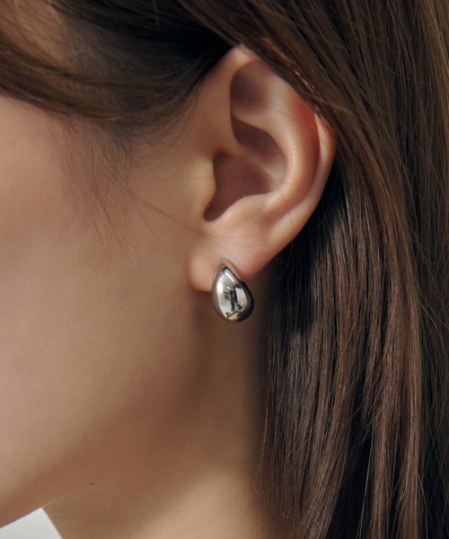 GOLDY（ゴールディ）の「ミニ メタル ドロップ ピアス（ピアス（両耳用）・レディース・ゴールド/シルバー系その他/ゴールド系その他/シルバー・FREE）」の2枚目の写真