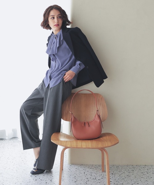 GLACIER lusso(グラシアルッソ)の「ワイドパンツ(スラックス・レディース・チャコールグレー/グレー系/ネイビー系/ブラック・S/M/L/LL)」の12枚目の写真