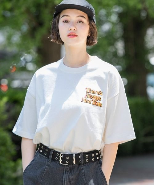 PBLIM(ページボーイリム)の「PBLIM/ボーンロゴT(Tシャツ/カットソー・レディース・オレンジ/ネイビー/ブルー/オフホワイト・LARGE/MEDIUM)」の11枚目の写真