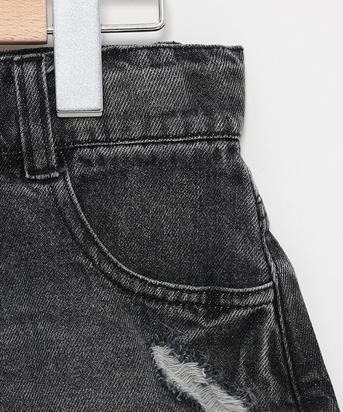 LOVETOXIC(ラブトキシック)の「ダメージデニムショートパンツ(その他パンツ・キッズ・グレー/ブルー・S/M/L)」の13枚目の写真