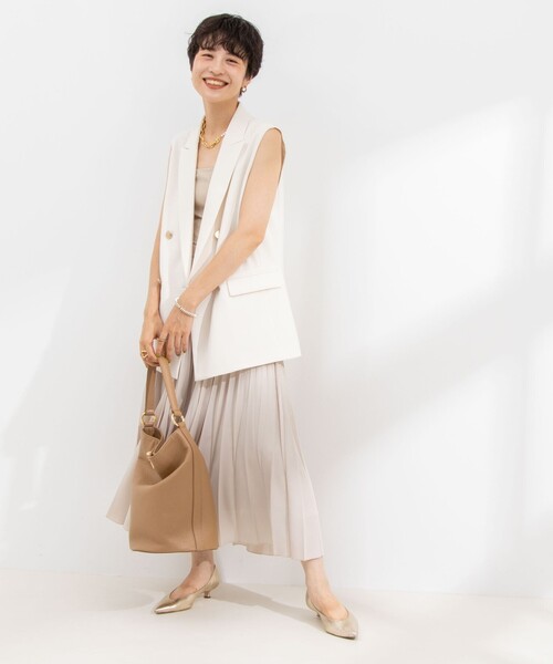 NOLLEY’S Sophi(ノーリーズソフィ)の「ウォッシャブルブライトジョーゼットプリーツスカート(スカート・レディース・ブラック/ベージュ・38/36)」の14枚目の写真