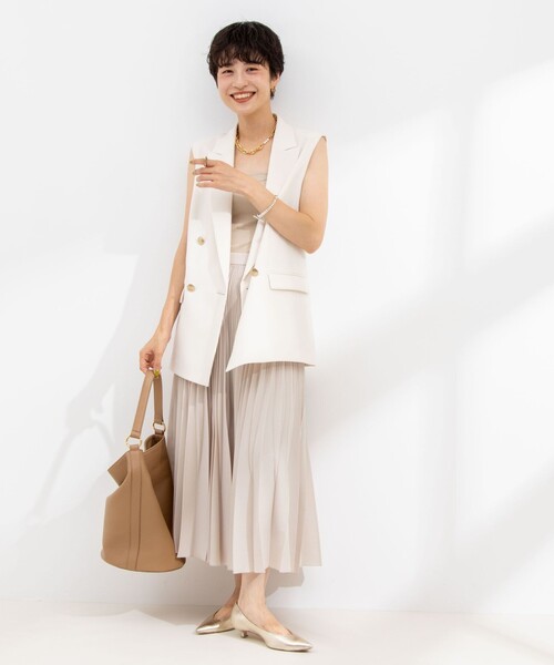 NOLLEY’S Sophi(ノーリーズソフィ)の「ウォッシャブルブライトジョーゼットプリーツスカート(スカート・レディース・ブラック/ベージュ・38/36)」の16枚目の写真