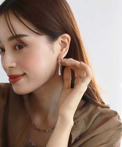 abaskdesign（アバスクデザイン）の「金属アレルギー対応 ドロップロングフックピアス（ピアス（両耳用）・レディース・ゴールド/シルバー・FREE）」の6枚目の写真