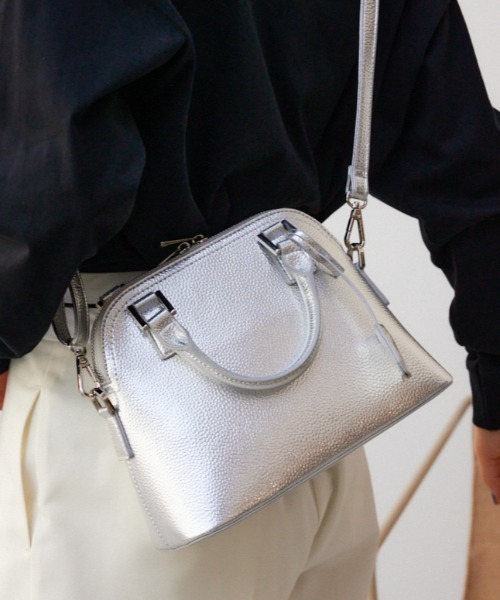 AZUL by moussy(アズールバイマウジー)の「ダブルジッパーハンドバッグ(ハンドバッグ・レディース・シルバー/ブルー/グレー/レッド/ブラック/アイボリー/グリーン系その他2/ベージュ/ブラウン/グリーン・FREE)」の10枚目の写真