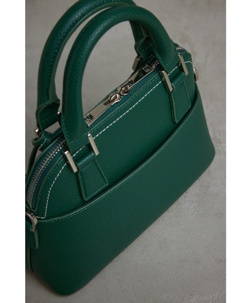 AZUL by moussy(アズールバイマウジー)の「ダブルジッパーハンドバッグ(ハンドバッグ・レディース・シルバー/ブルー/グレー/レッド/ブラック/アイボリー/グリーン系その他2/ベージュ/ブラウン/グリーン・FREE)」の17枚目の写真